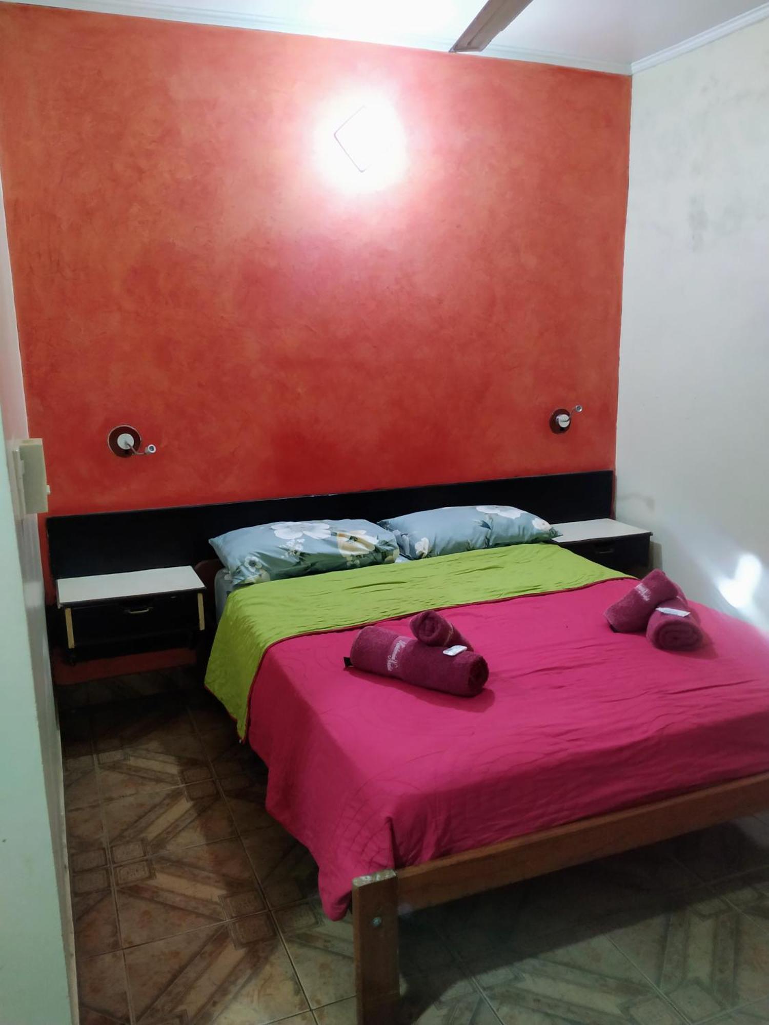 Hostel & Posada Noelia Puerto Iguazú Exteriör bild